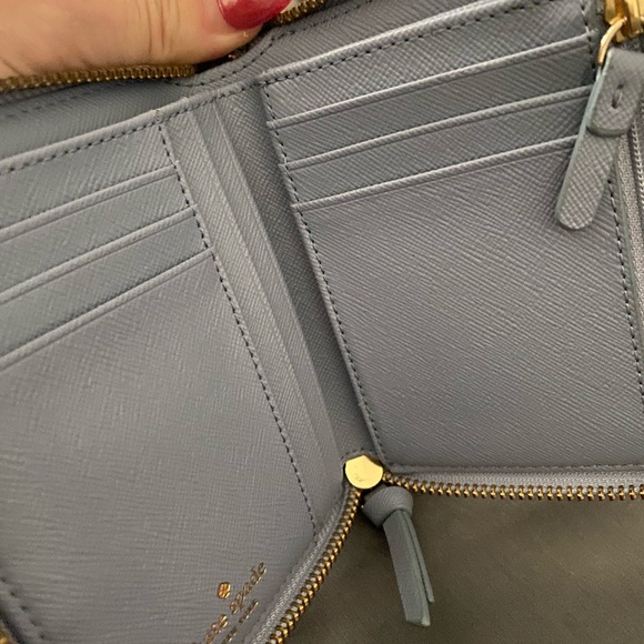 Kate Spade wallet - Picture 3 of 3